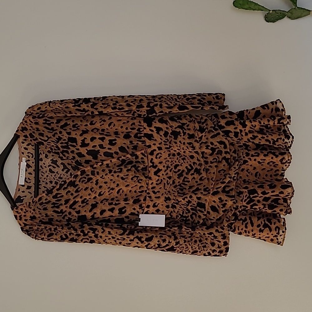 ASTR The Label Nikita Burnout Leopard Print Ruched Mini Dress Med NWT Mob Wife - Picture 3 of 14